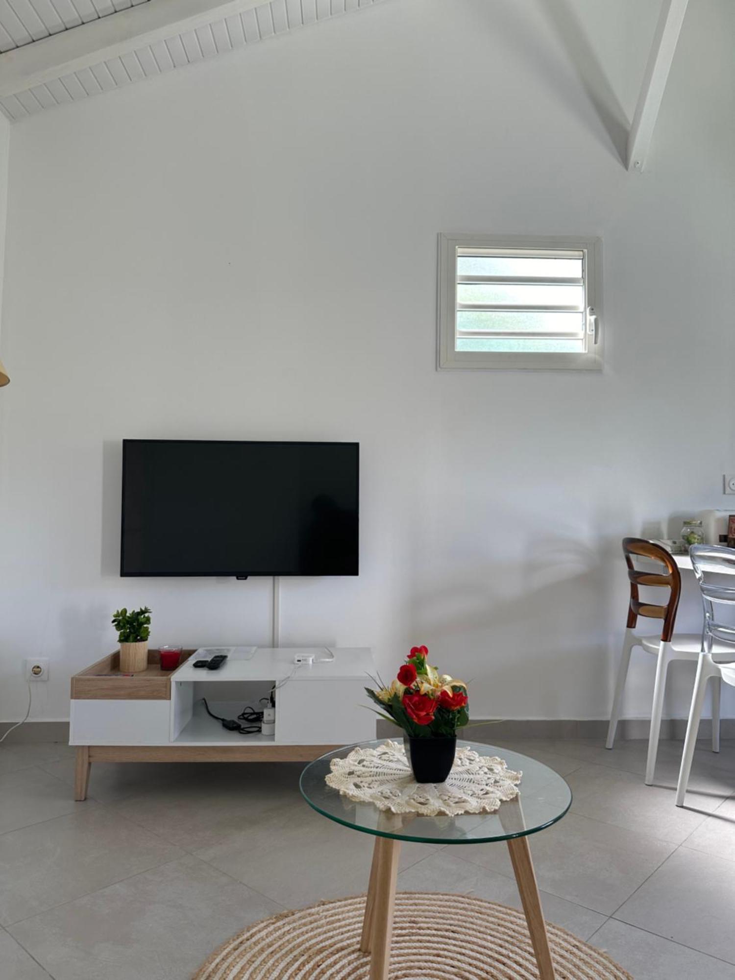 Bungalow Ixora Les Abymes Esterno foto